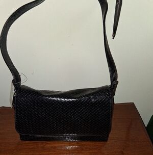 Women's Liz Claiborne Woven Leather Black Bag, NWT